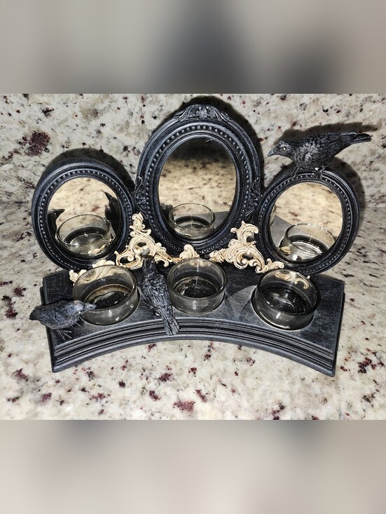 Yankee Candle Other - YANKEE CANDLE Raven Nights Mirror Triple Tea Light Candle